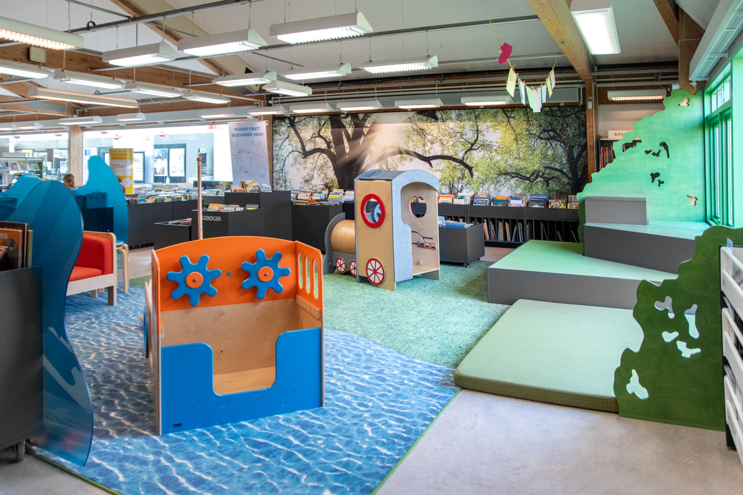 Humlebæk Bibliothek, Dänemark